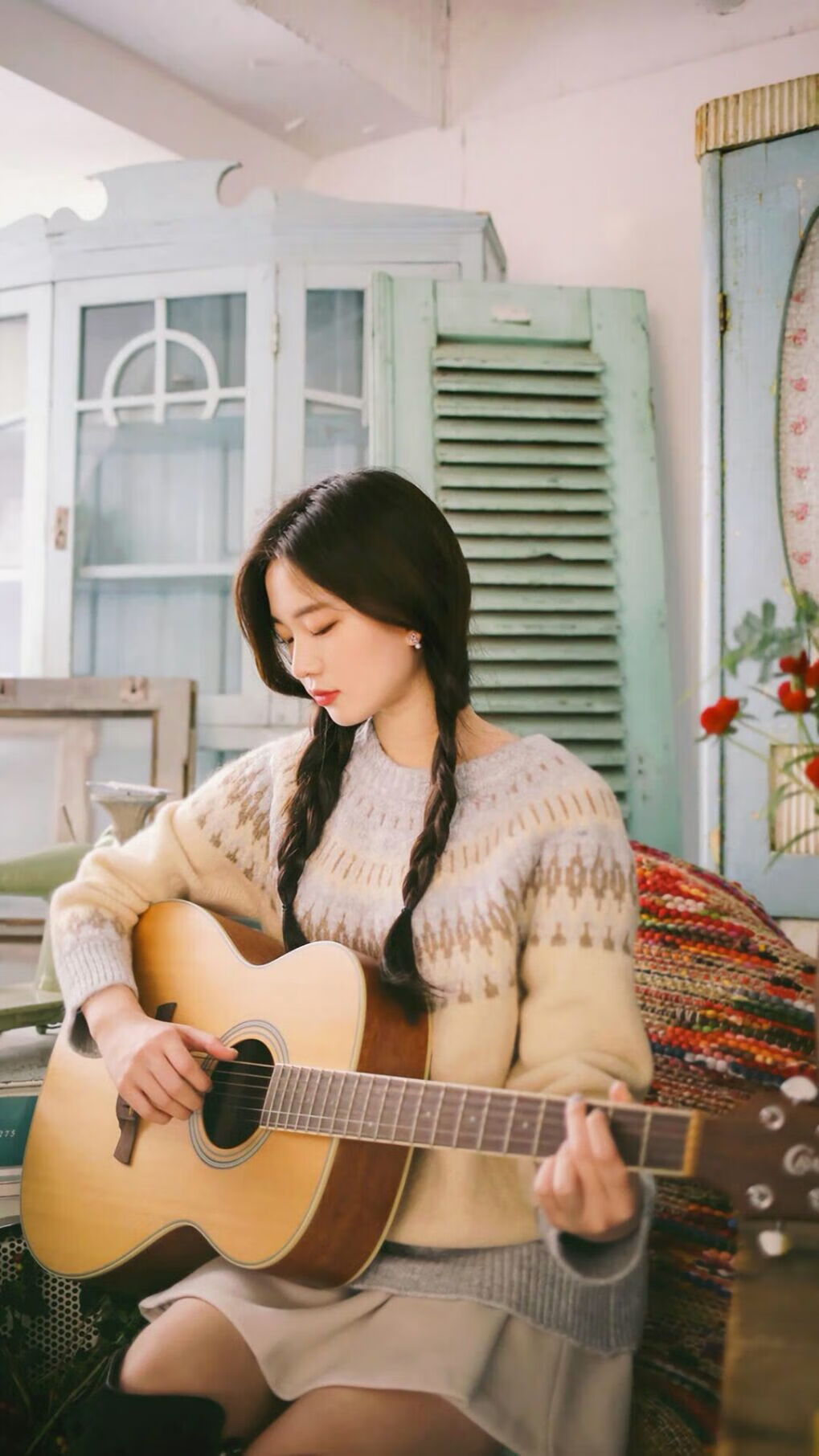 绿色篮球:联盟践行环保公益,推动可持续发展路径,绿色环保公益主题海报