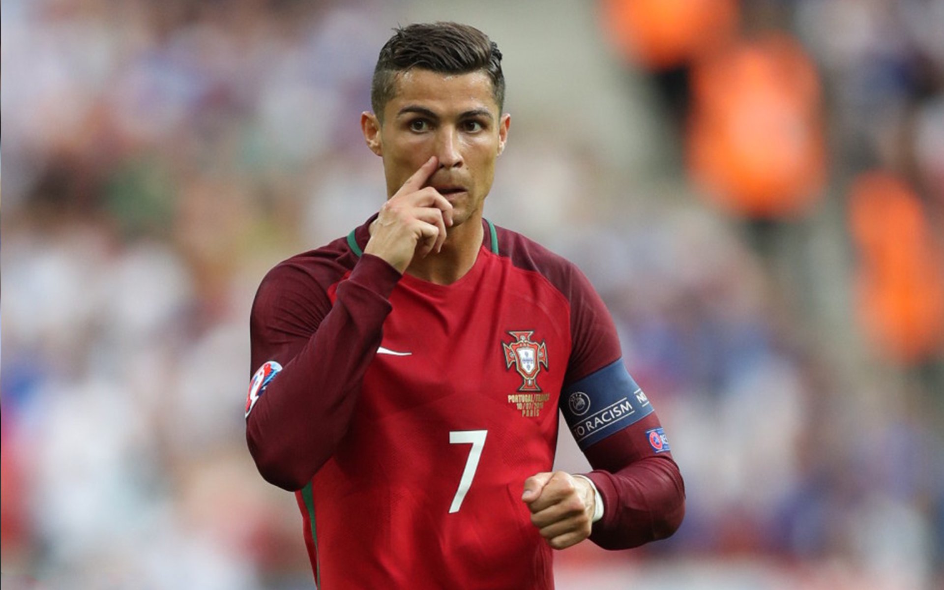 乐鱼体育平台app下载-赛道上的文化交流：全球车迷的狂欢节，车迷汽车俱乐部